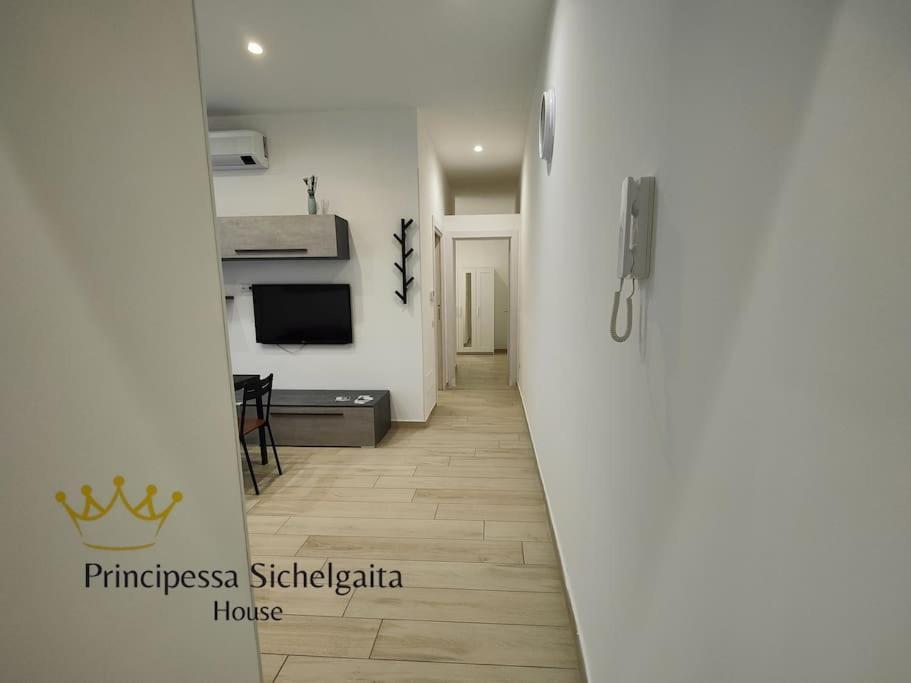 Principessa Sichelgaita House Villa Salerno Exterior photo